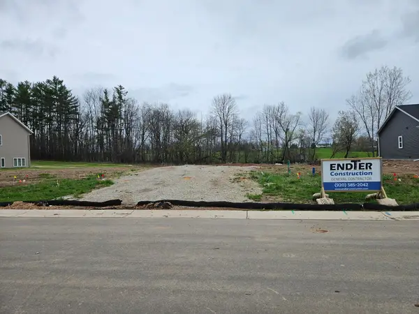 Otis Drive #60, GREENVILLE, WI 54942