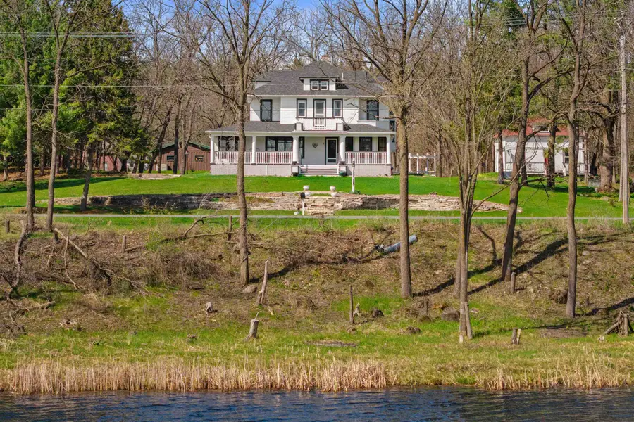 426 E North Lake Street, Hancock, WI 54943 - #2