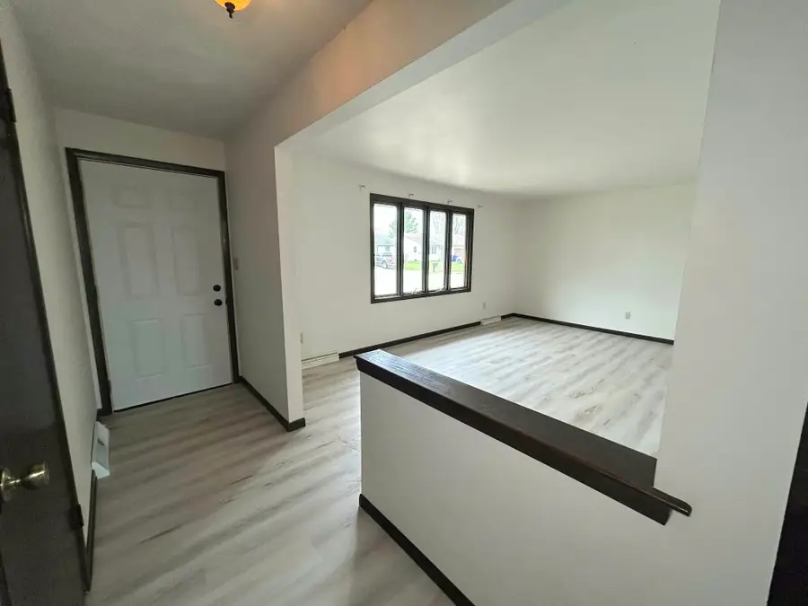 1220 E Roeland Avenue, Appleton, WI 54915 - #3