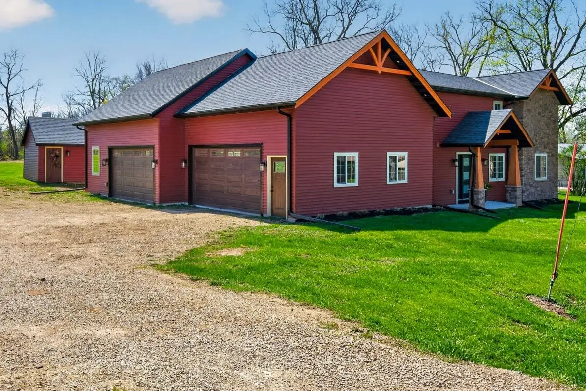 8783 County Rd K, Eureka, WI 54963 - #1