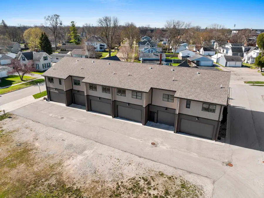 755 William Street #4, De Pere, WI 54115 - #2