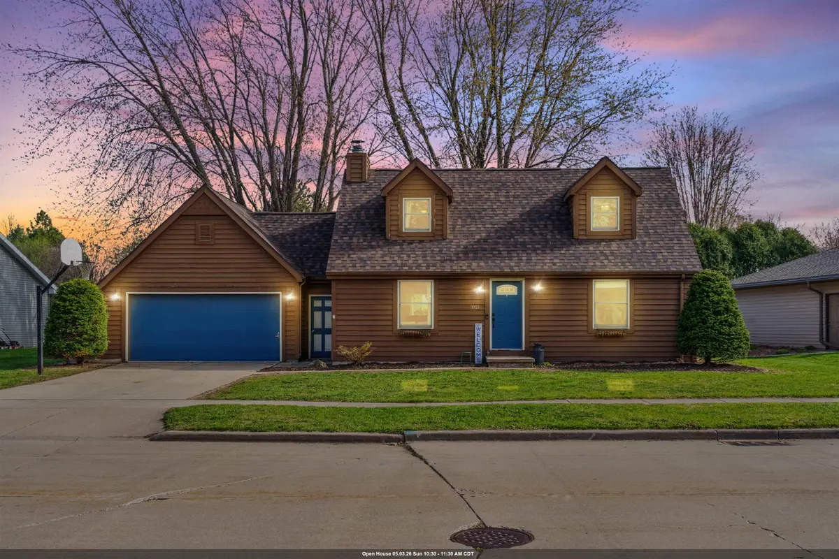 3033 E Canary Street, Appleton, WI 54915 - #1