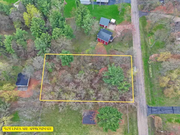 Oak Tree Road #7, STEVENS POINT, WI 54482