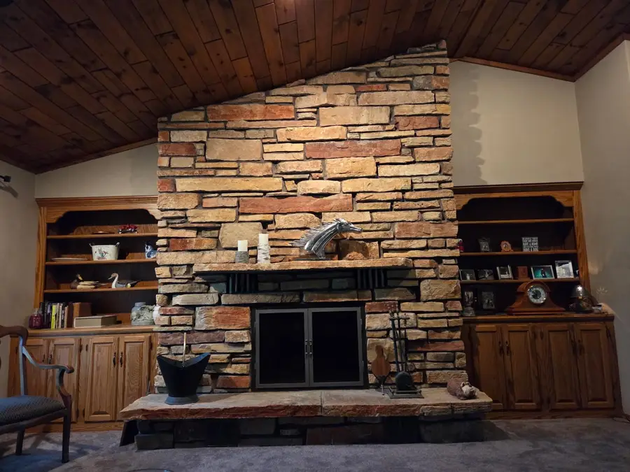 4715 Periwinkle Court, Appleton, WI 54914 - #2