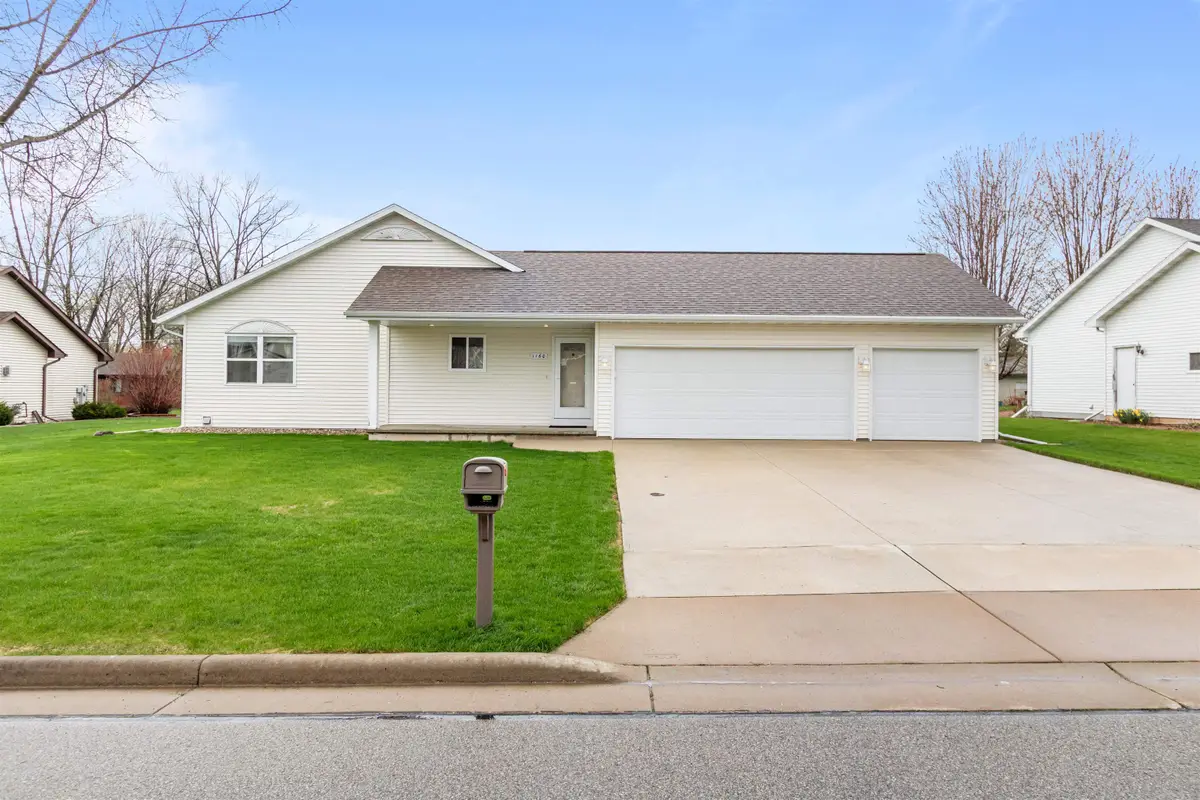 1160 Harold Drive, Menasha, WI 54952 - #1