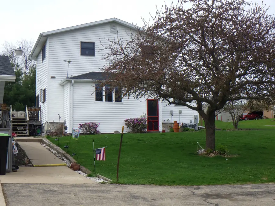 E9123 Golf Club Road, Clintonville, WI 54929 - #2