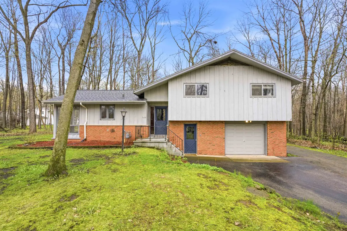 9156 Center Road, Neenah, WI 54956 - #1