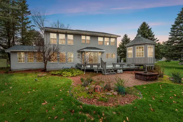 204875 Lake Drive, ROSHOLT, WI 54473