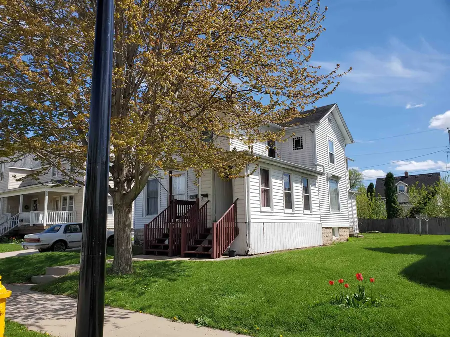 106 5th Street, Fond Du Lac, WI 54935 - #3