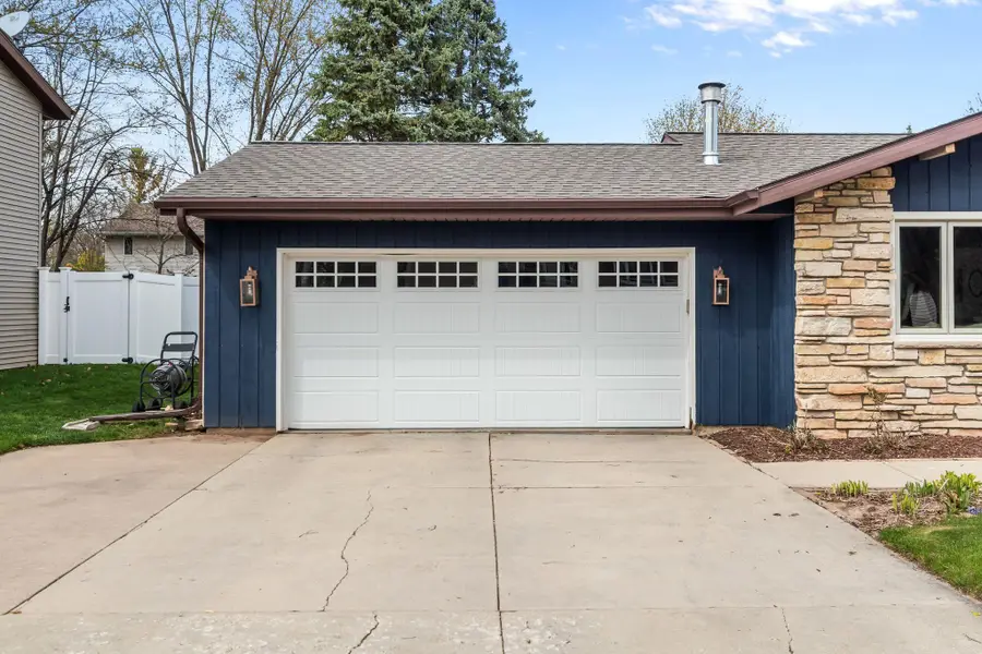 3008 E Killdeer Lane, Appleton, WI 54915 - #3