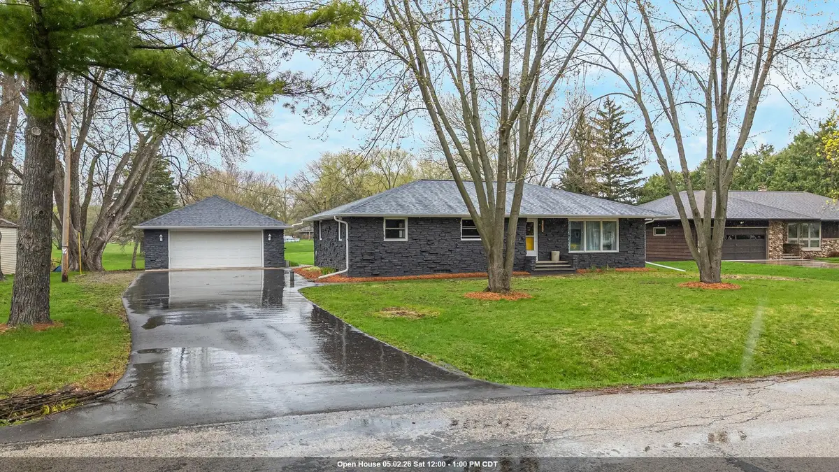 1034 S Ridge Lane, Appleton, WI 54914 - #1