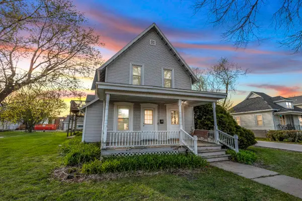 434 S Jackson Street, GREEN BAY, WI 54301