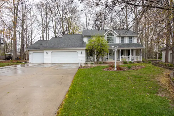 W5940 Moonflower Drive, APPLETON, WI 54915
