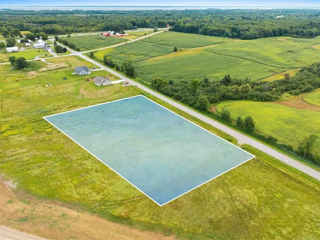 1922 Lost Trail, Suamico, WI 54173 - #1