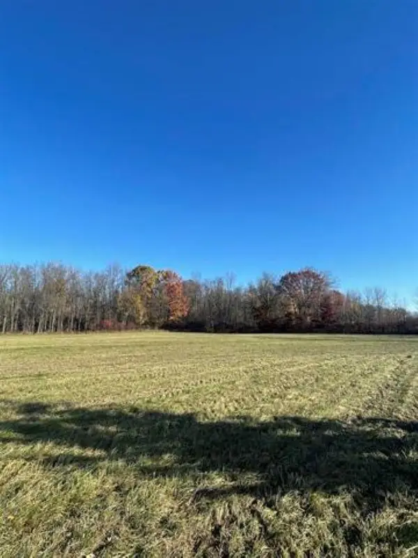 Culbertson Road #16, SEYMOUR, WI 54165-7905