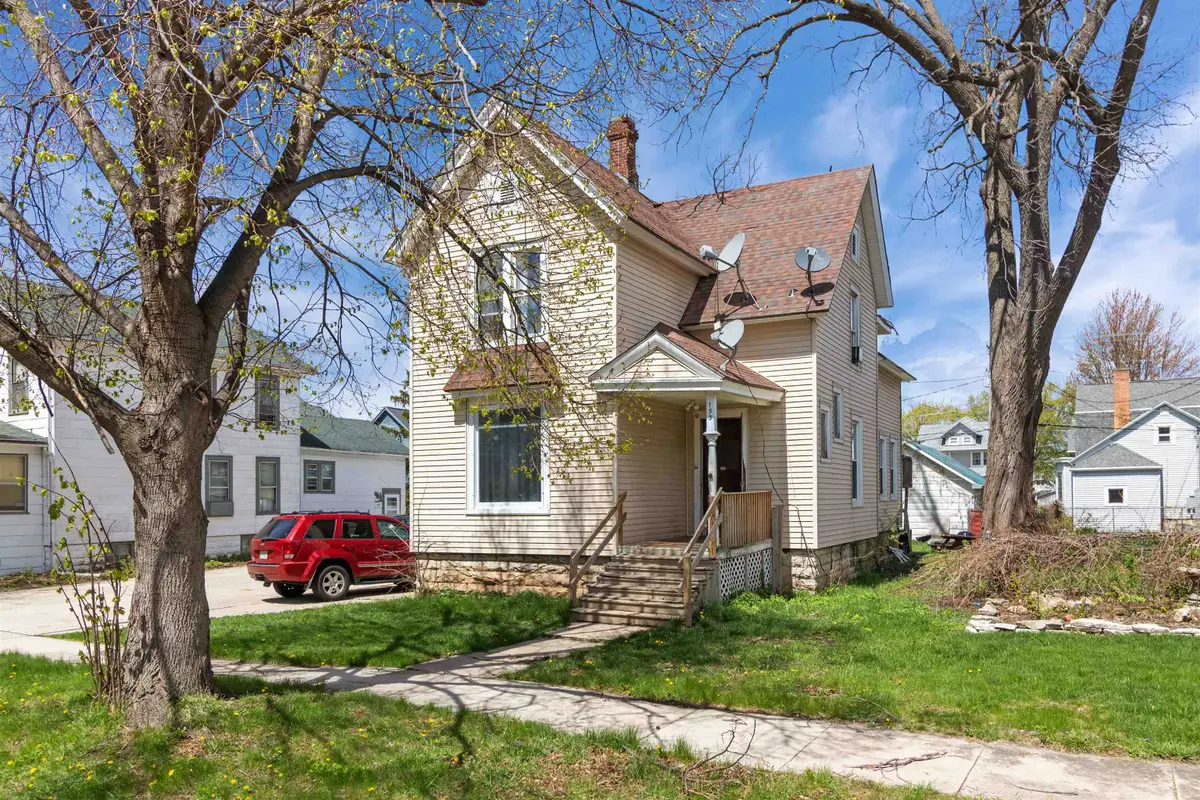 153 Hoyt Street, Fond Du Lac, WI 54935-3549 - #1