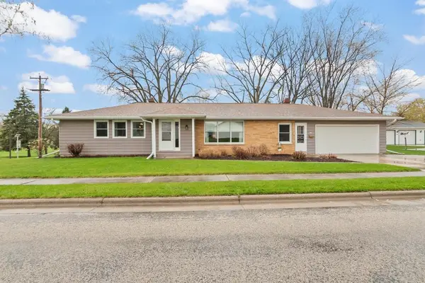 305 Columbus Avenue, BRILLION, WI 54110