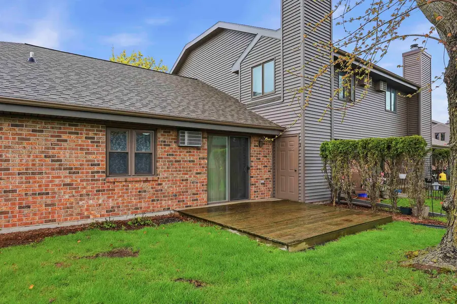 82 Spencer Village Court, Appleton, WI 54914 - #3