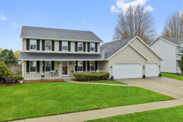 1960 Charles Street, DE PERE, WI 54115-3729