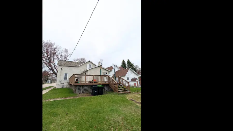 1417 11th Avenue, Menominee, MI 49858 - #2