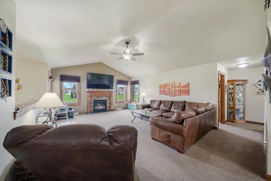 N984 Glennview Drive, Greenville, WI 54942 - #3