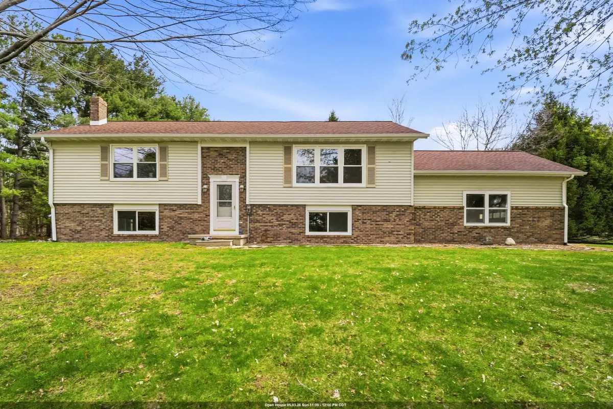 5588 E Brown Road, Little Suamico, WI 54141 - #1
