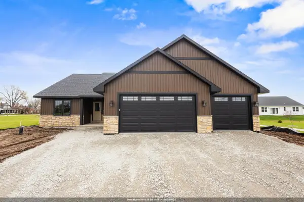 5096 Adalbert Lane, NEW FRANKEN, WI 54229