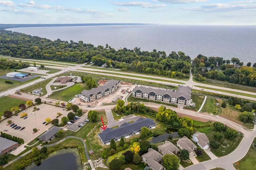 3026 Community Way, Menasha, WI 54952 - #2