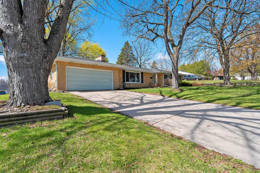 142 Greene Avenue, Green Bay, WI 54301-2942 - #3