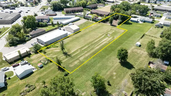 Greenfield Street, NEENAH, WI 54956
