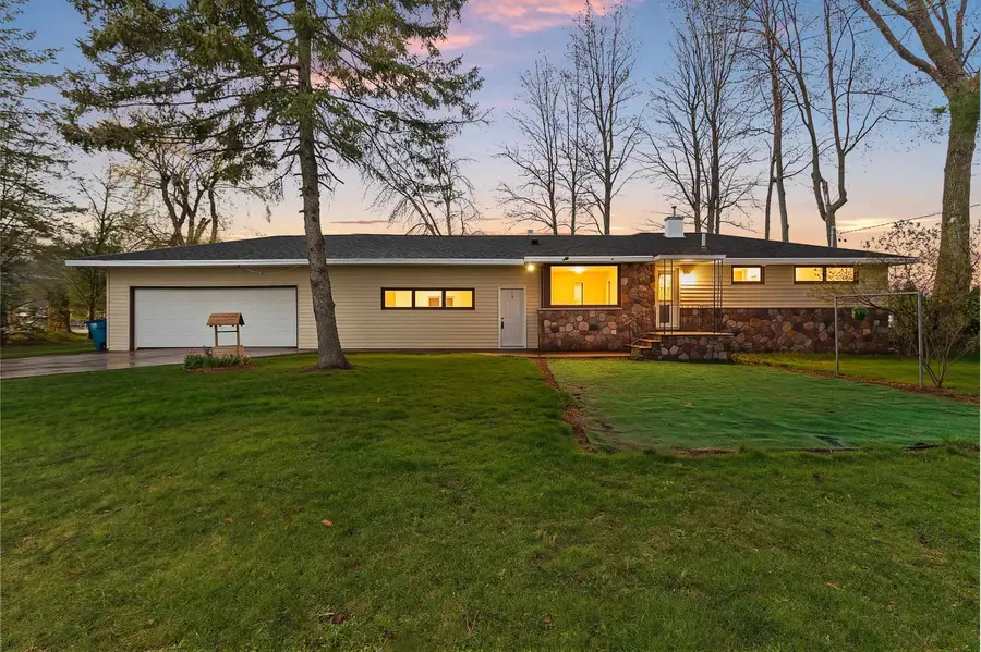 W8314 Rustic Drive, Clintonville, WI 54929-0000 - #2