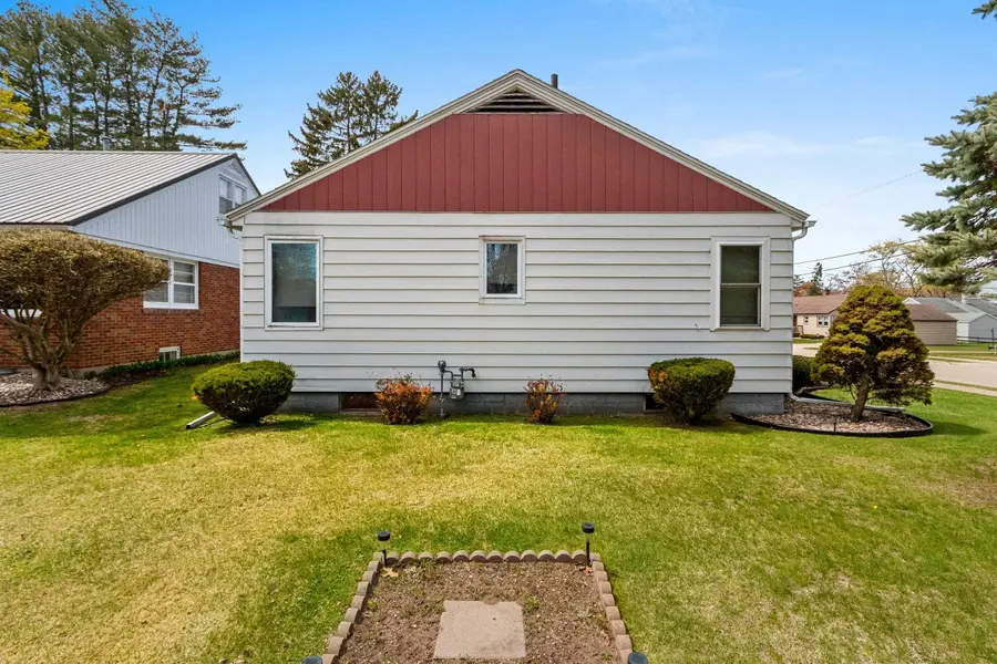 316 E Stevens Street, Shawano, WI 54166-3437 - #3