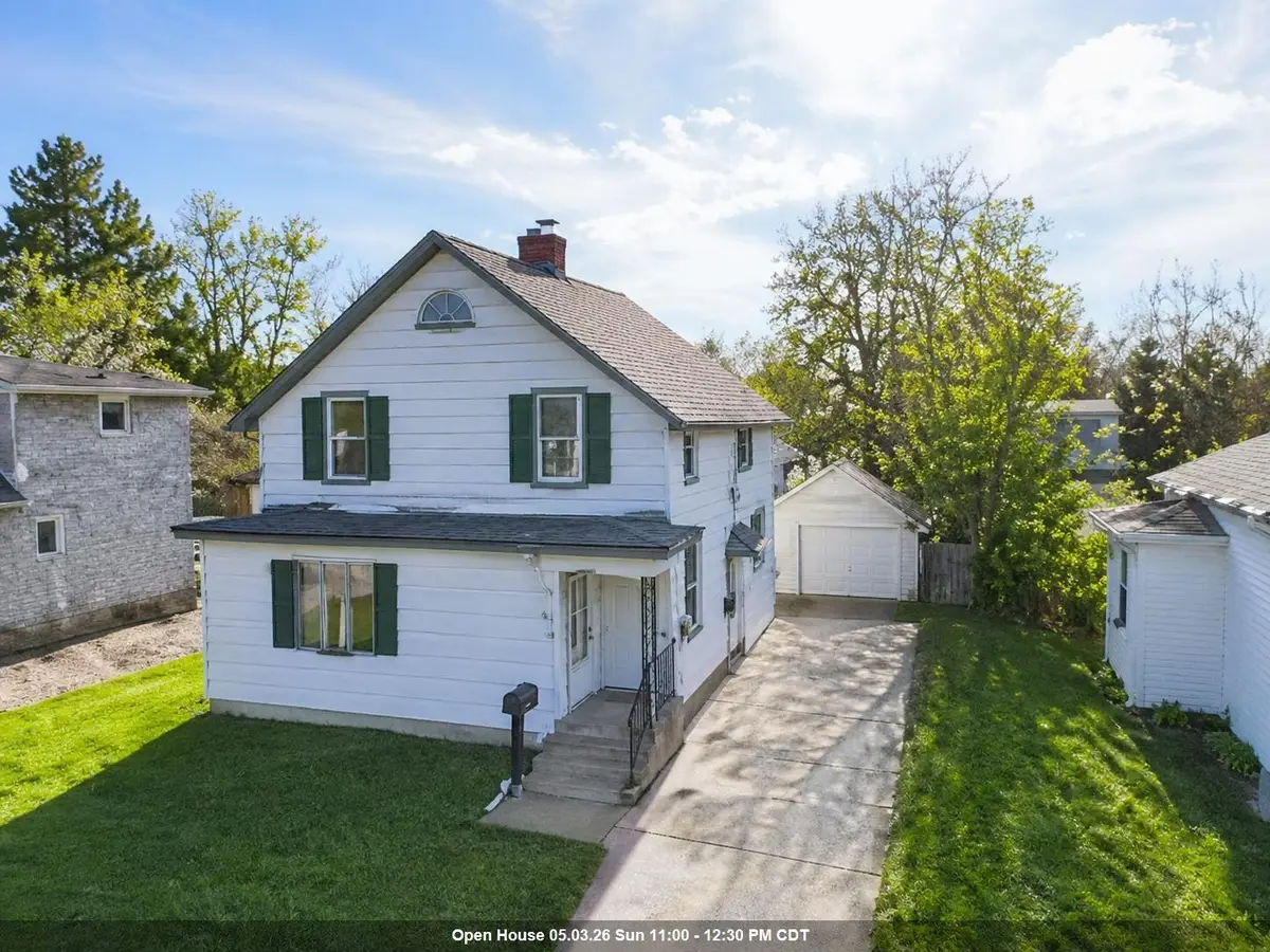 716 De Pere Street, Menasha, WI 54956 - #1