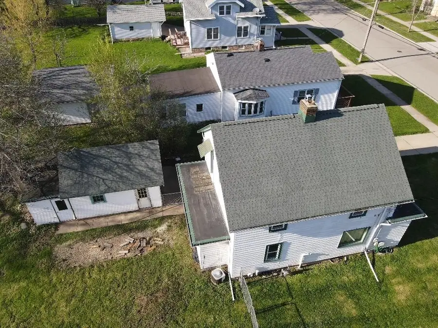 716 De Pere Street, Menasha, WI 54956 - #3