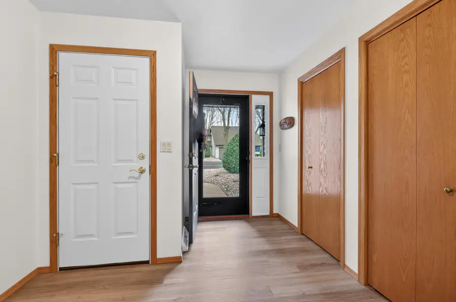 830 East River Drive #D, De Pere, WI 54115-4153 - #3