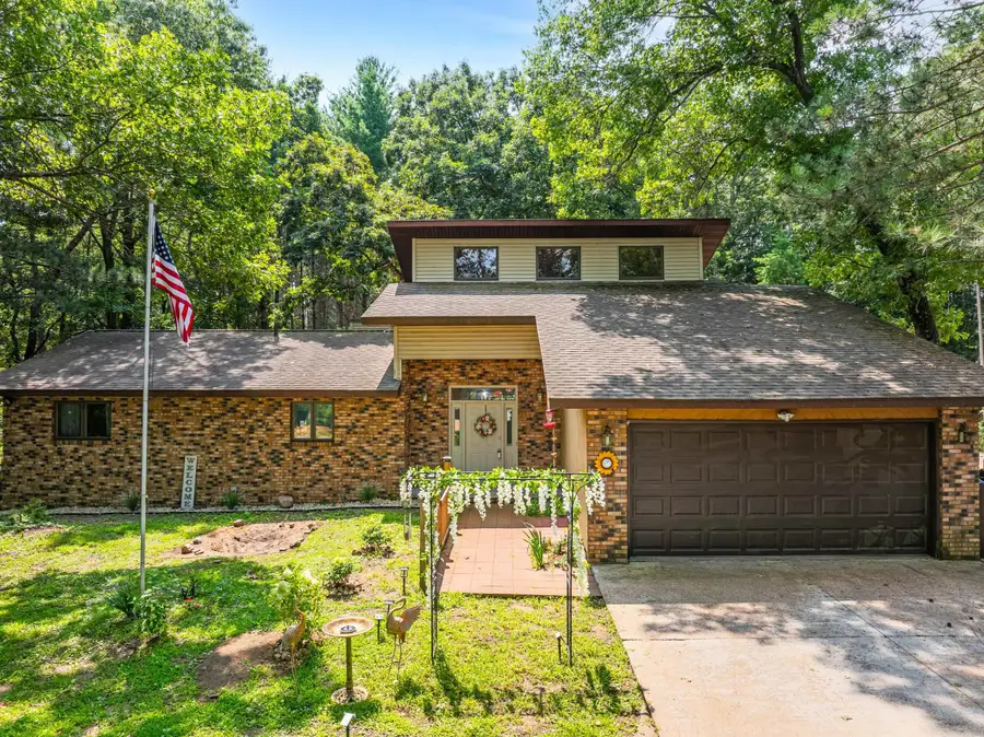 W4609 S Pearl Lake Road, Redgranite, WI 54970 - #2