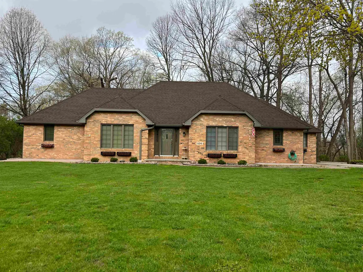 104 Wulgaert Way, Combined Locks, WI 54113 - #1