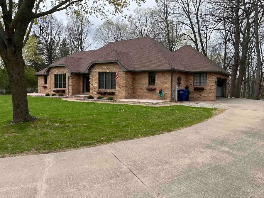 104 Wulgaert Way, Combined Locks, WI 54113 - #2