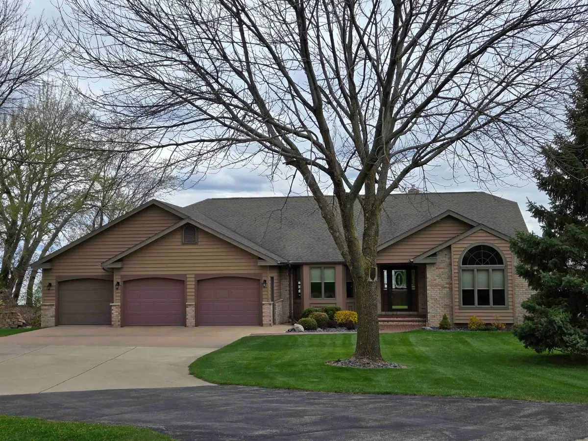 N7751 Windswept Lane, Sherwood, WI 54169-9637 - #1