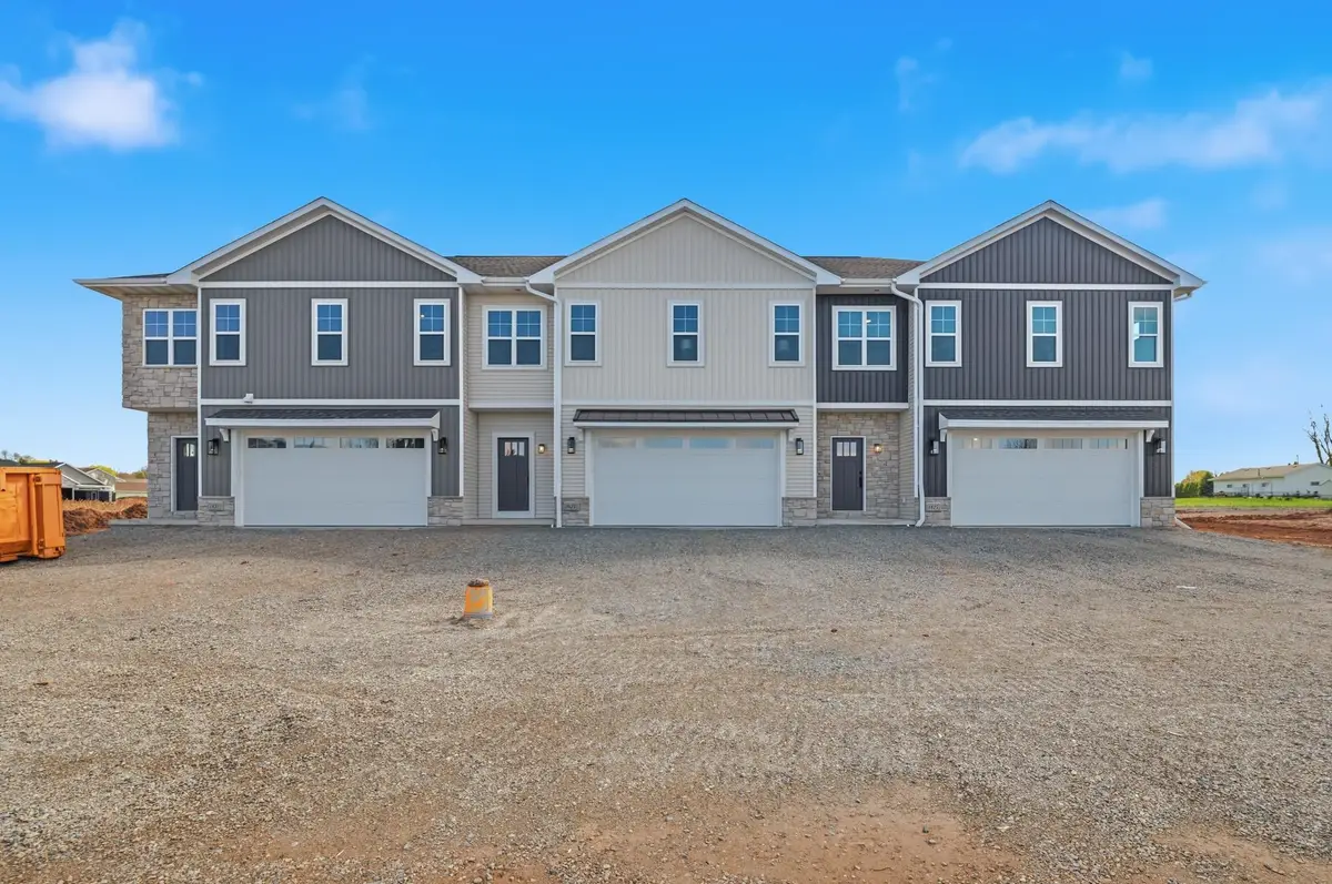 1821 Servant Way, Green Bay, WI 54311 - #1