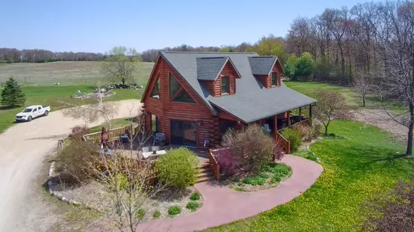 N6512 State Road 22, WILD ROSE, WI 54984-6113