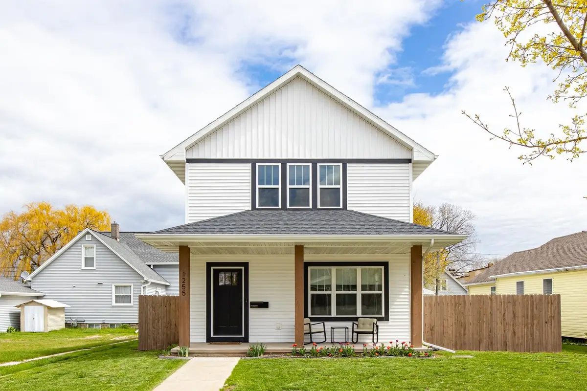 1255 Cherry Street, Green Bay, WI 54301 - #1
