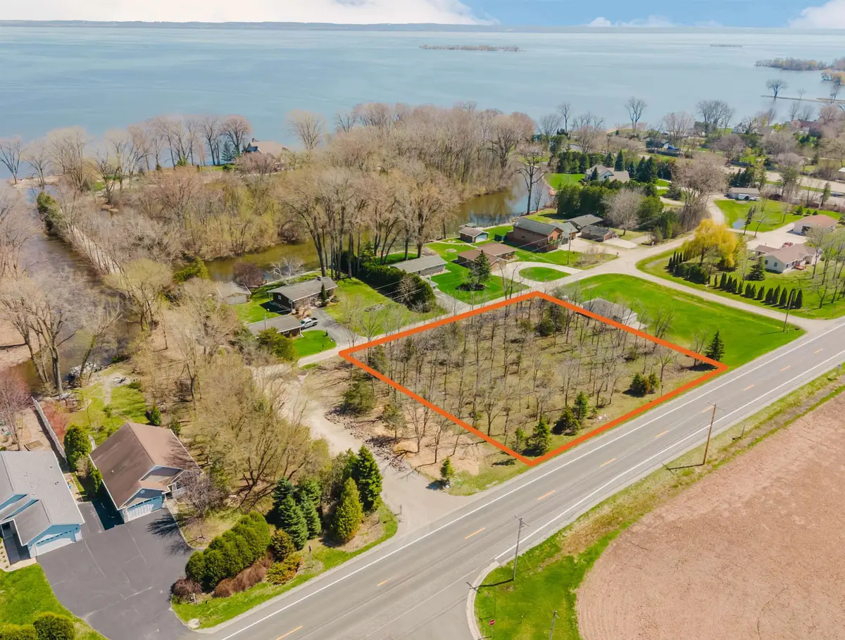 Lee Harbor Lane, Oshkosh, WI 54902 - #1