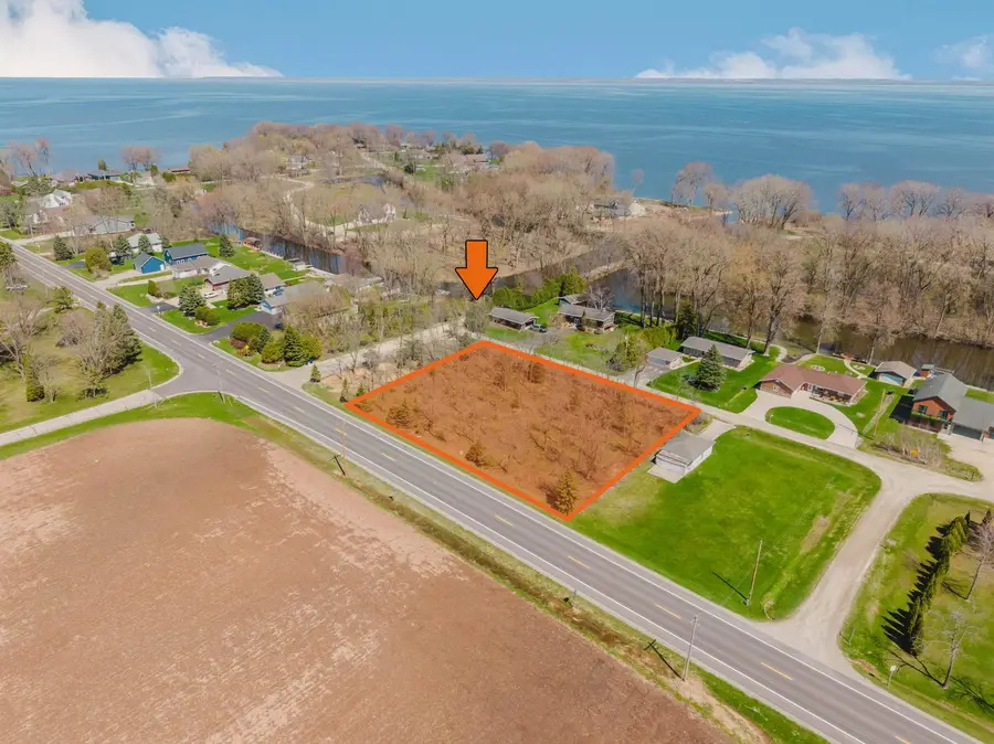 Lee Harbor Lane, Oshkosh, WI 54902 - #3