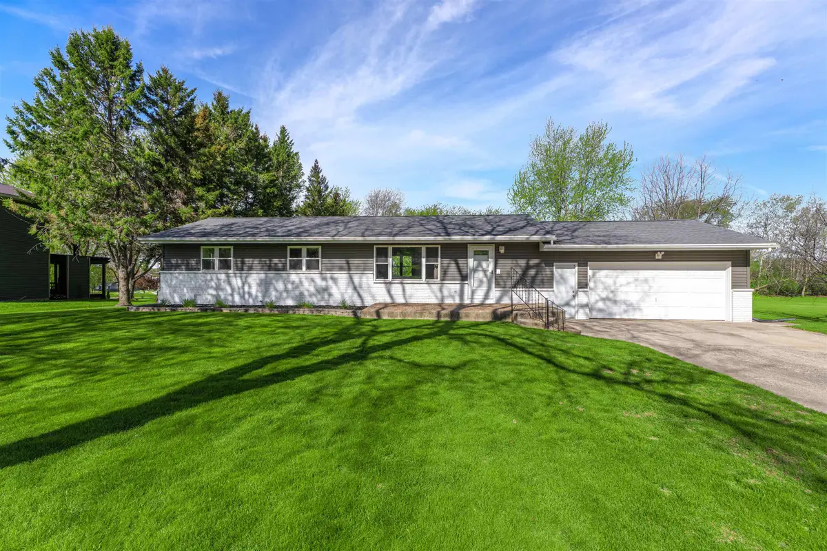 N6738 Irene Drive, Fond Du Lac, WI 54937 - #1