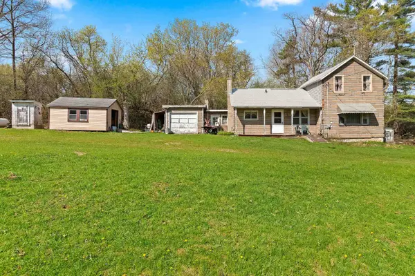 W7995 Apache Drive, WILD ROSE, WI 54984-6245