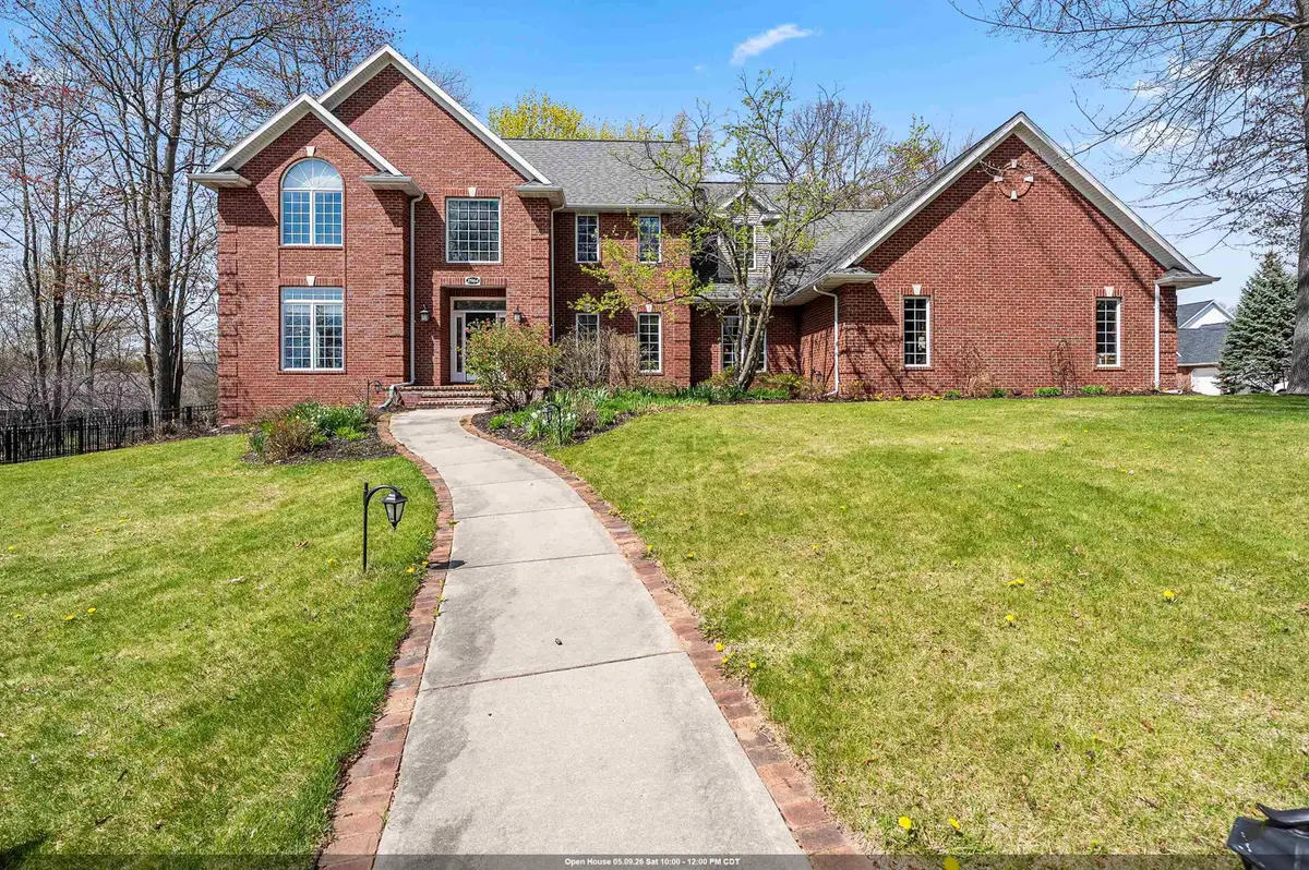 2964 S Telemark Circle, Green Bay, WI 54313 - #1