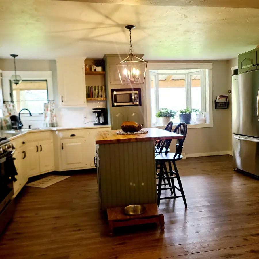 7460 Danielczak Road, Armstrong Creek, WI 54103 - #2