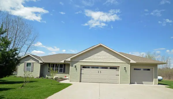 5548 Oak Orchard Road, ABRAMS, WI 54101-9759