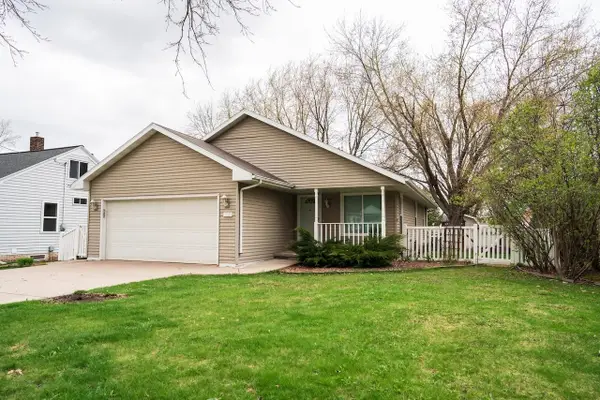 2220 Glendale Avenue, GREEN BAY, WI 54303